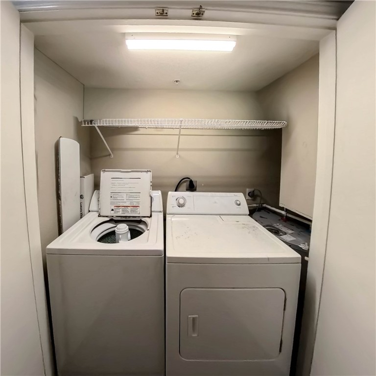 College Station Condo: 523 Southwest Parkway