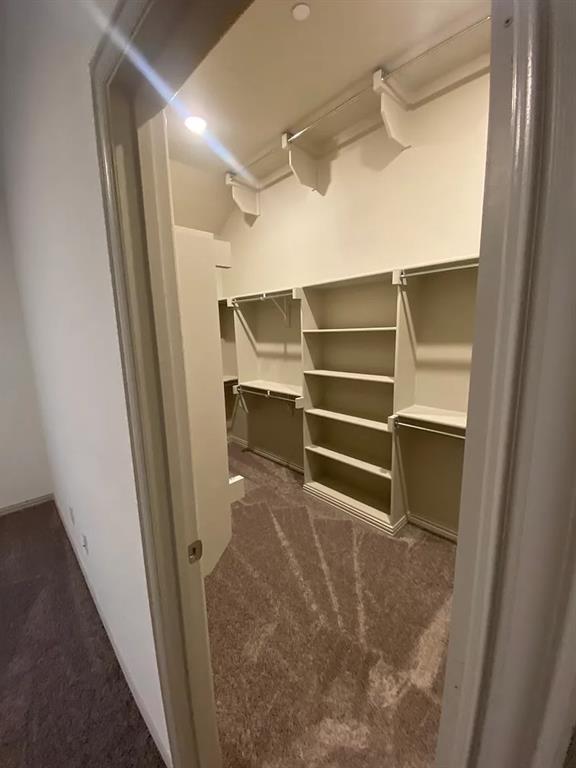 Argyle Condo: 1060 Homestead Way