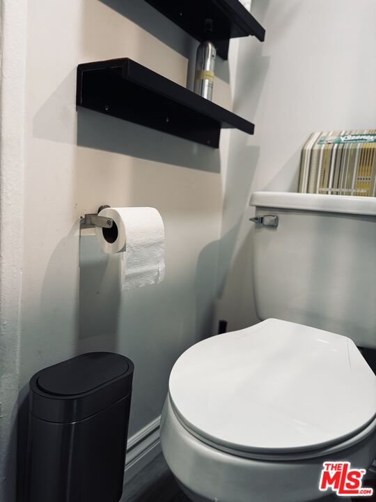 Ontario Condo: 1377 South Sultana Avenue