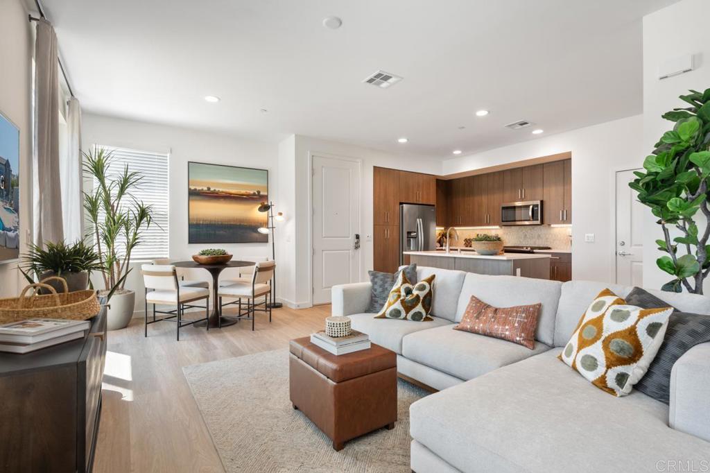 Chula Vista Condo: 5000 Avenida Lugano