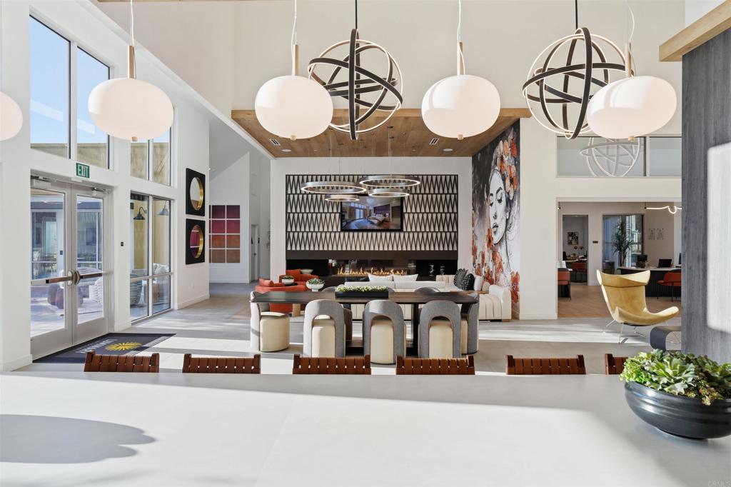 Chula Vista Condo: 6020 Moonglow Drive