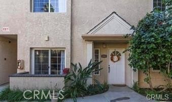 Canoga Park Condo: 7615 Glade Avenue