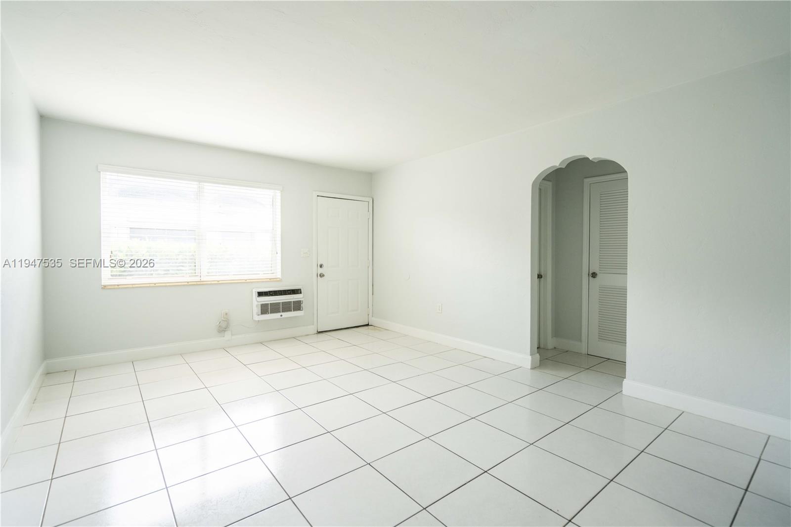 Miami Beach Condo: 7829 Carlyle Avenue