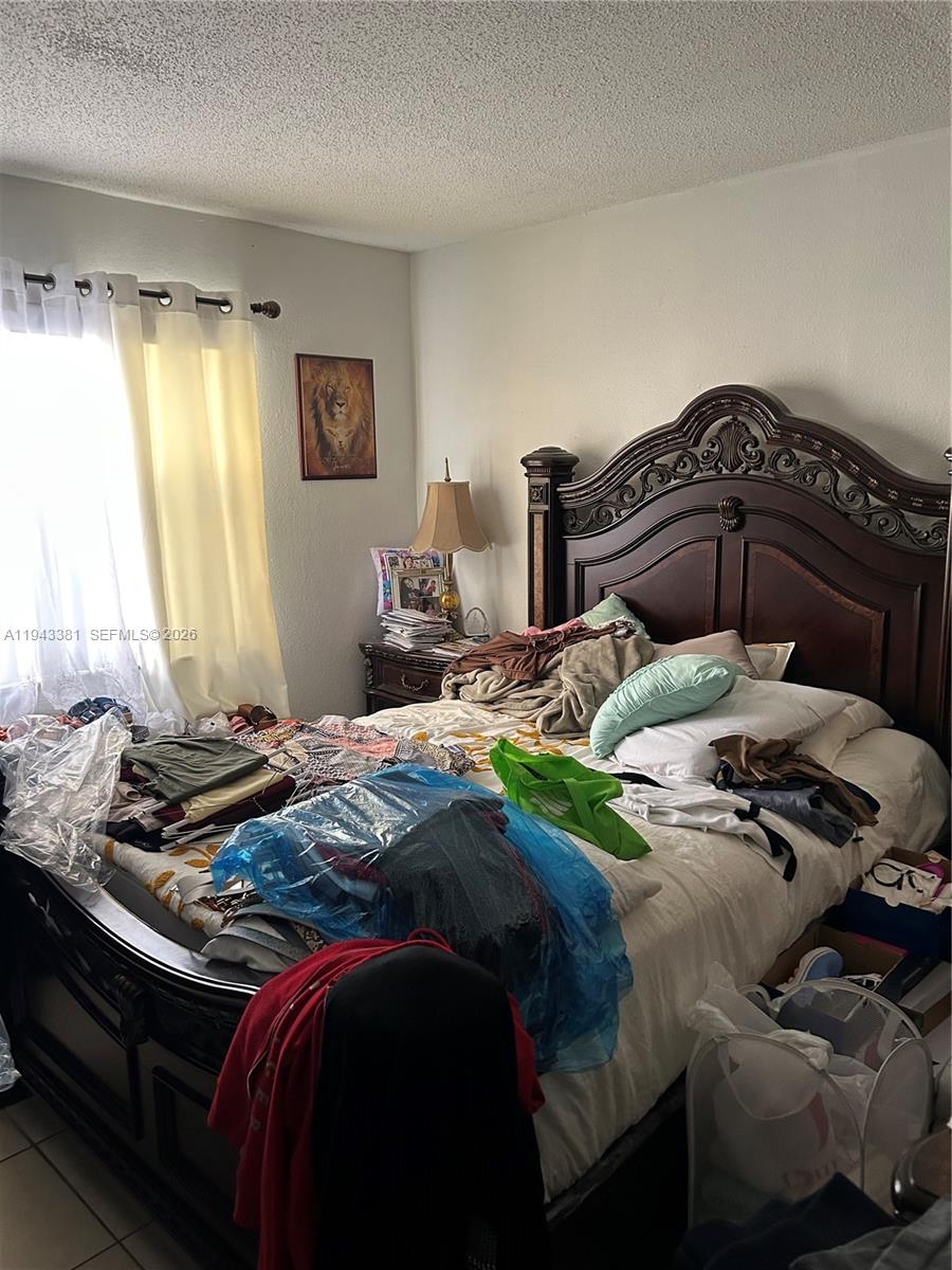 Hialeah Condo: 18111 Northwest 68th Avenue