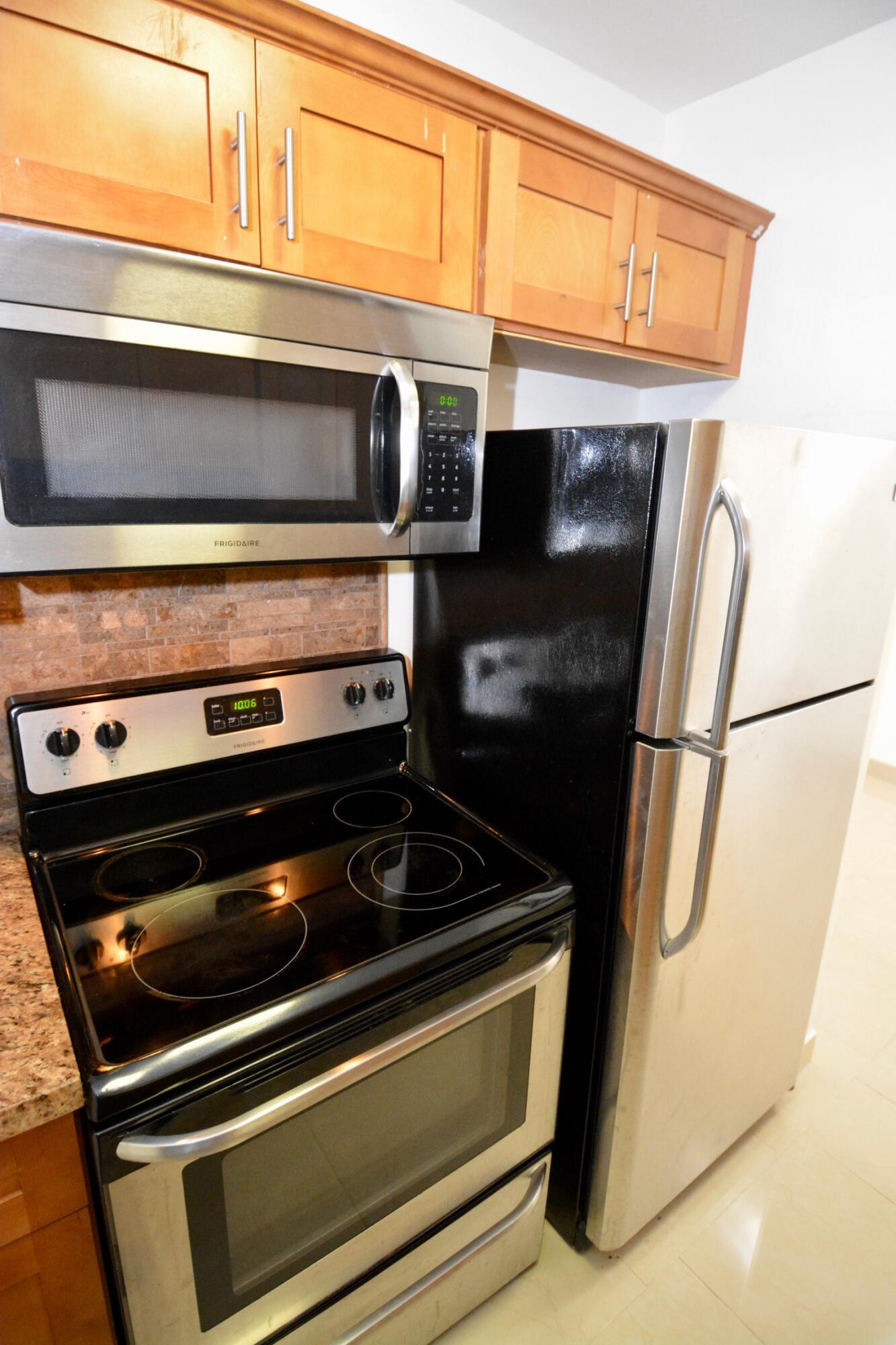 Fort Lauderdale Condo: 2000 Northeast 51st Court