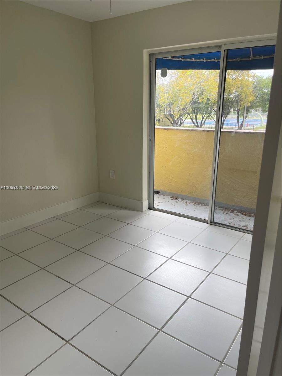 Miami Condo: 475 Northwest 85th Court