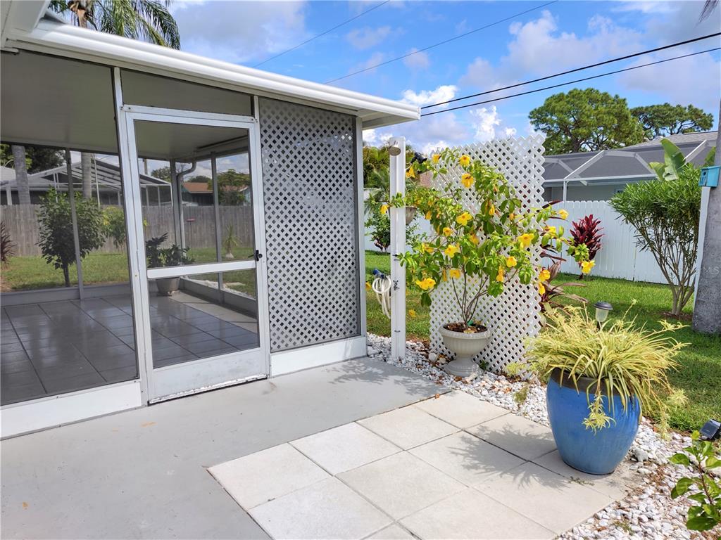 Venice Condo: 979 Nantucket Road