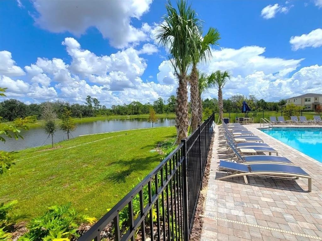 Davenport Condo: 158 Nine Iron Drive