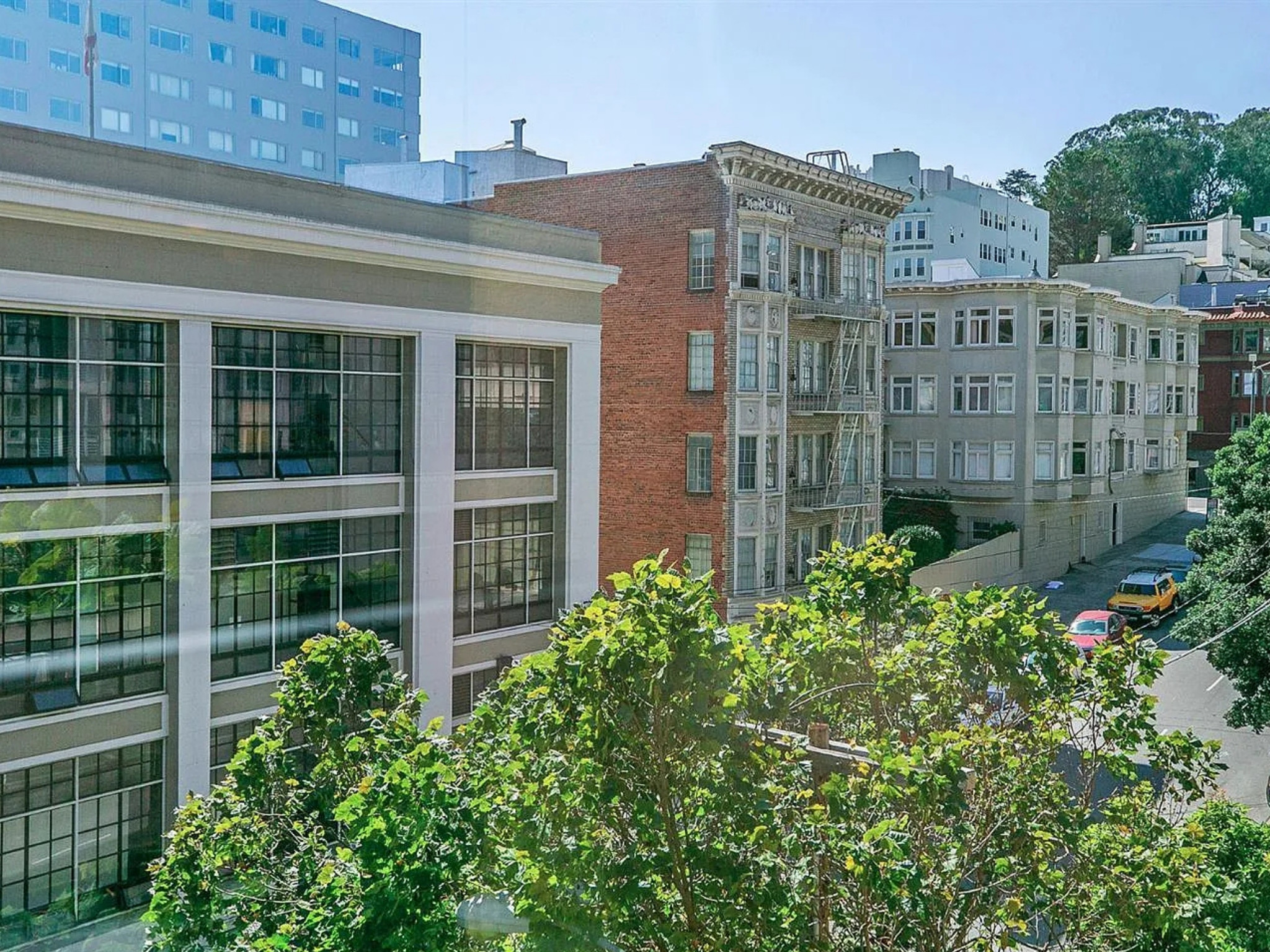 San Francisco Apartment: 1800 Washington St