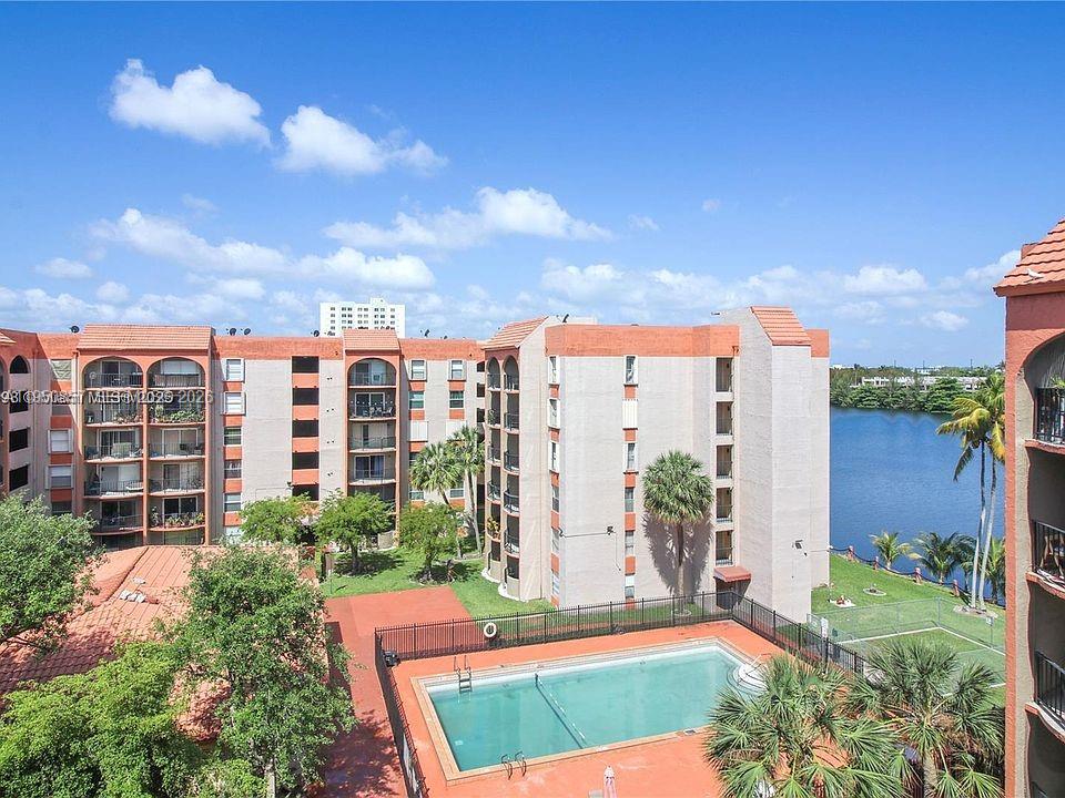 Miami Condo: 5199 Northwest 7th Street