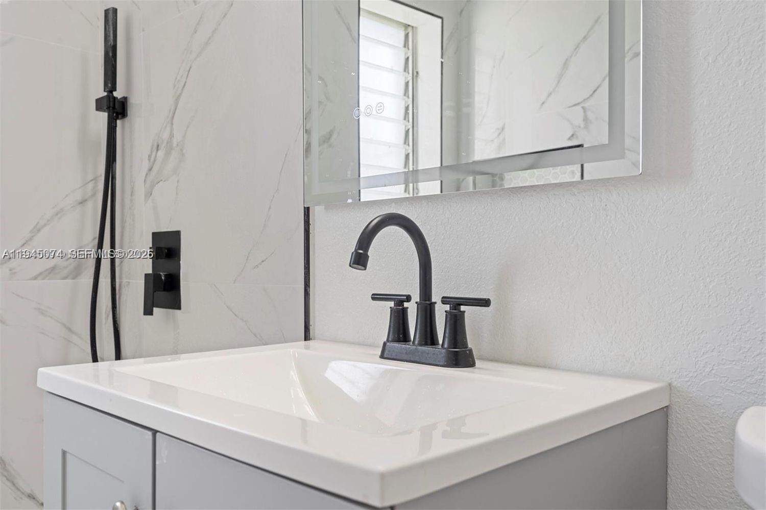 Miami Gardens Condo: 15900 Northwest 18th Avenue