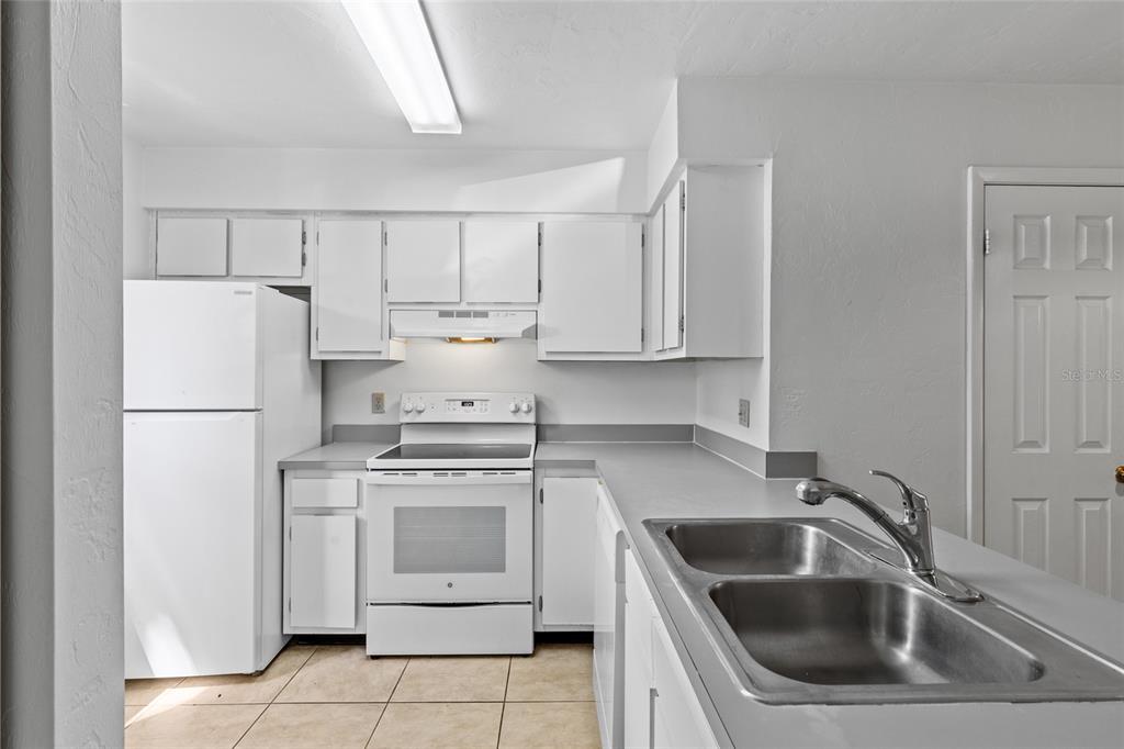 Gainesville Condo: 2219 Southwest 39th Way