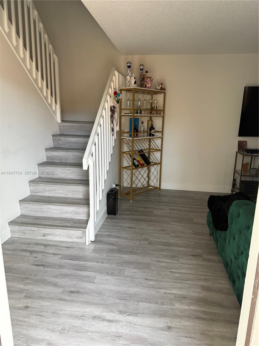 Cooper City Condo: 2563 Lakeview Court