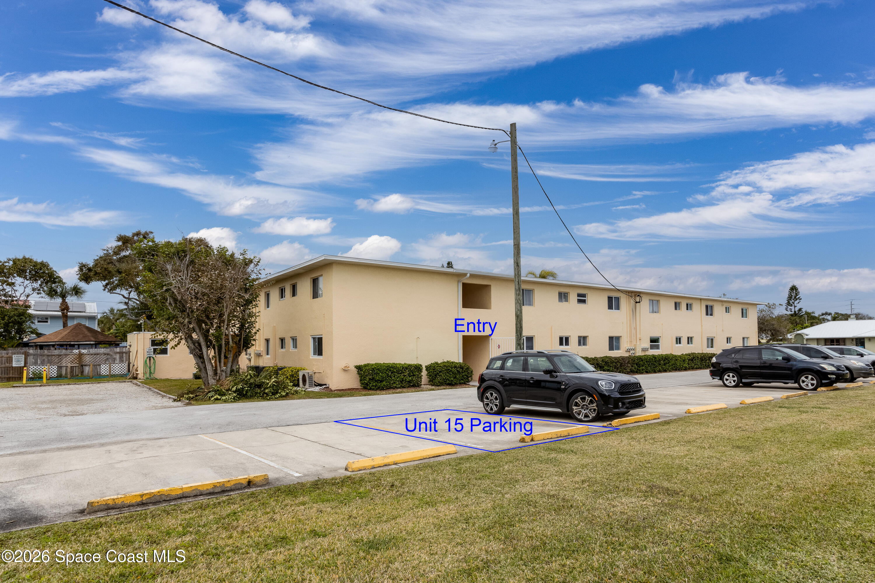 Cape Canaveral Condo: 211 Circle Drive