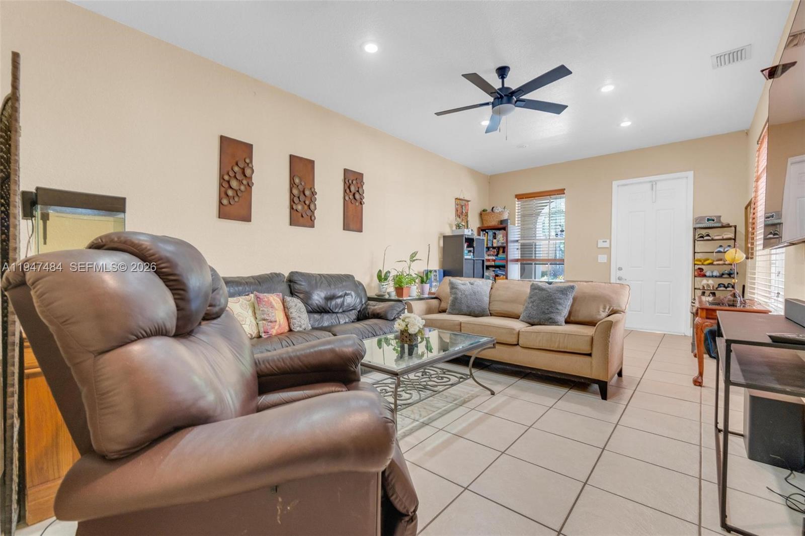 Davie Condo: 8612 Buckskin Manor