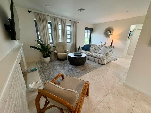 West Palm Beach Condo: 340 Leigh Road