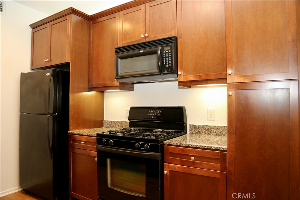 Irvine Condo: 1358 Scholarship