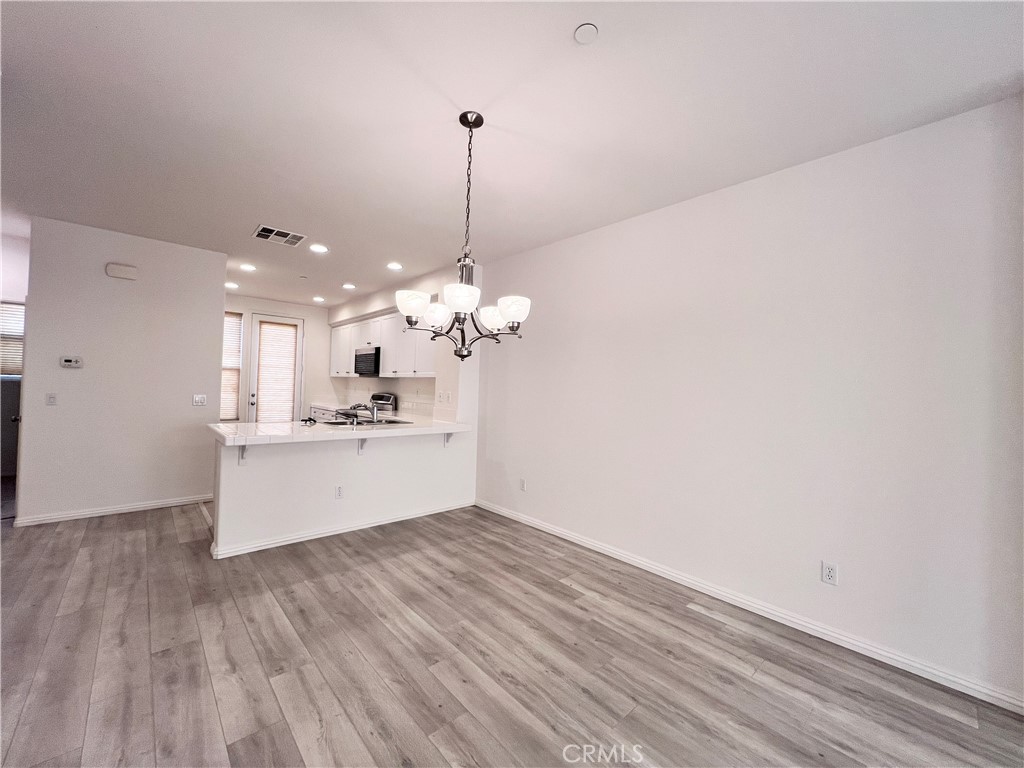 Alhambra Condo: 58 South 5th Street