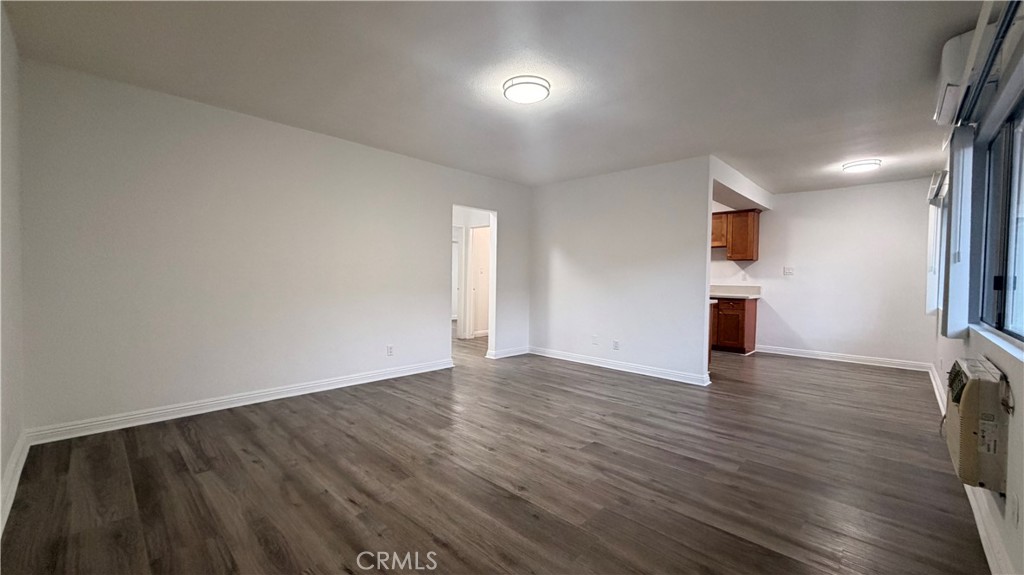 Alhambra Condo: 512 North Marguerita Avenue