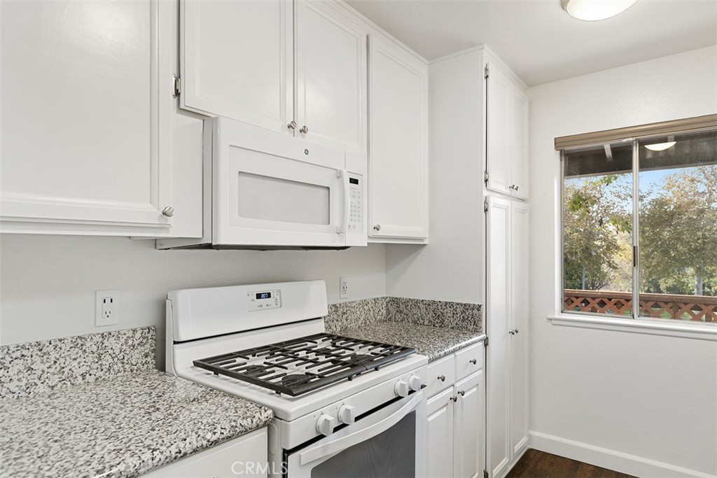 Mission Viejo Condo: 25781 Marguerite Parkway