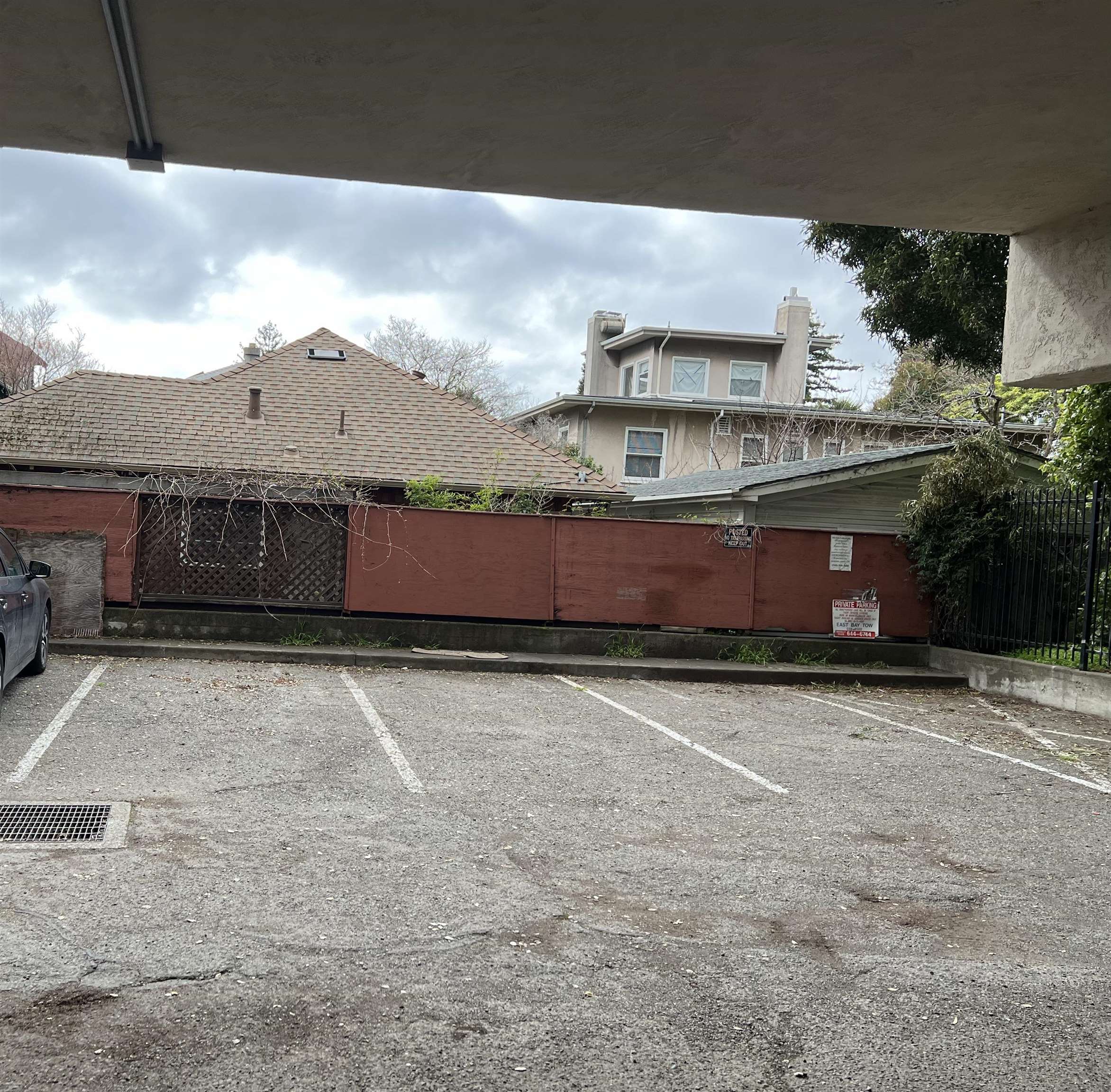 Berkeley Condo: 2636 Warring Street