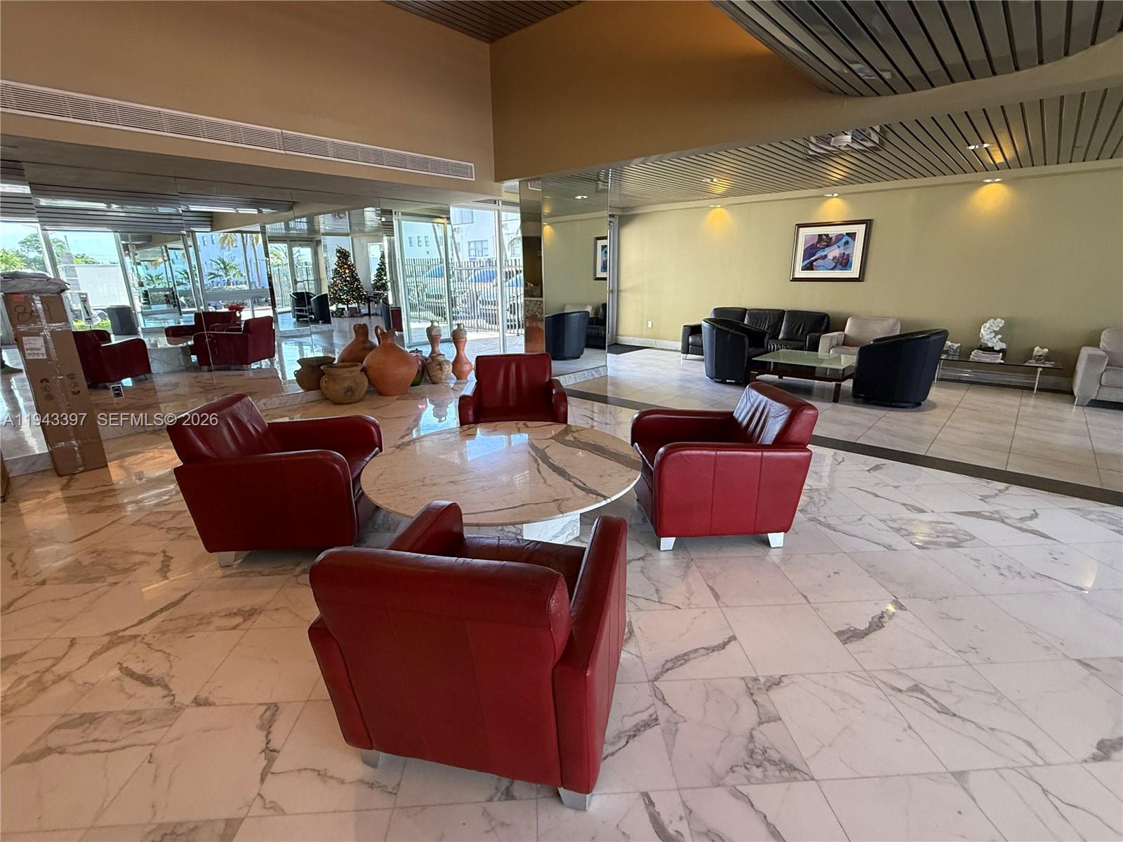 Surfside Condo: 9273 Collins Avenue