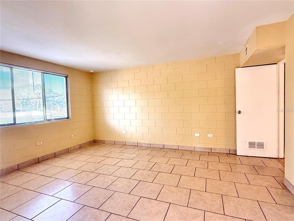 Daytona Beach Condo: 706 Martin Luther King Boulevard South