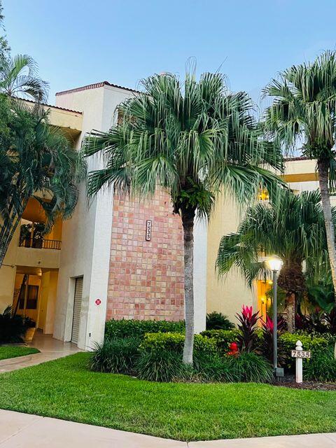 Boca Raton Condo: 7535 La Paz Boulevard