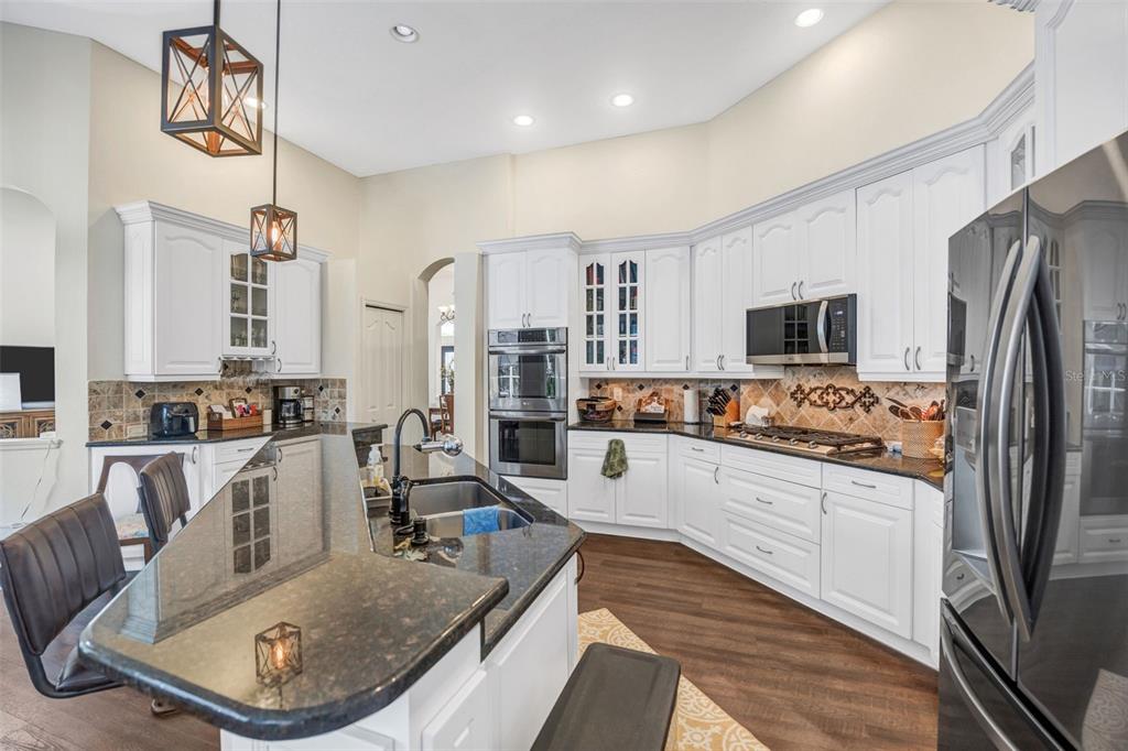 Lutz Condo: 6120 Chene Court