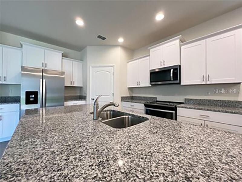 Winter Garden Condo: 15663 Pelican Cay Drive