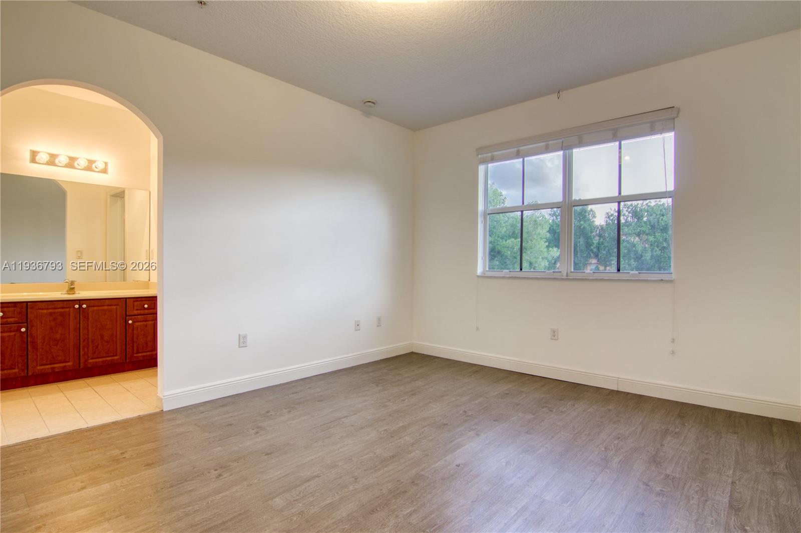 Pembroke Pines Condo: 819 Southwest 143rd Avenue