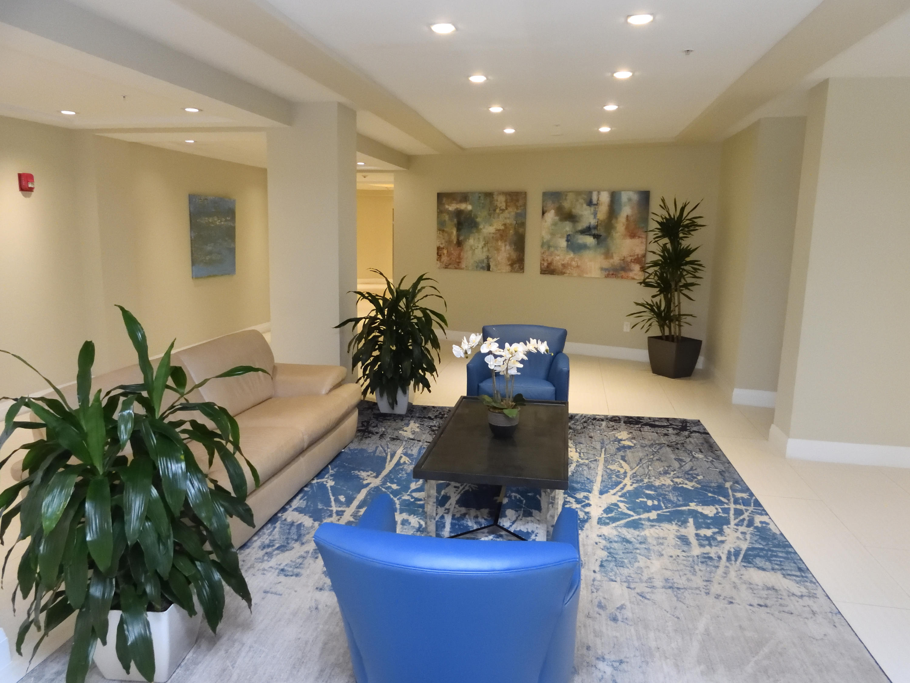 Highland Beach Condo: 3912 South Ocean Boulevard