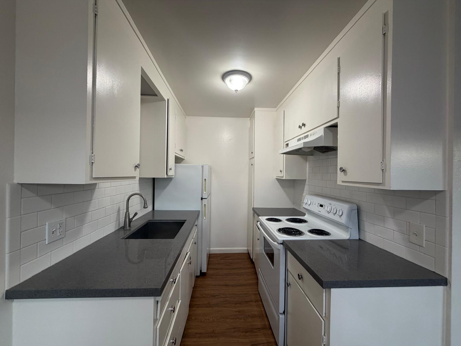 Berkeley Apartment: 1644 Prince St