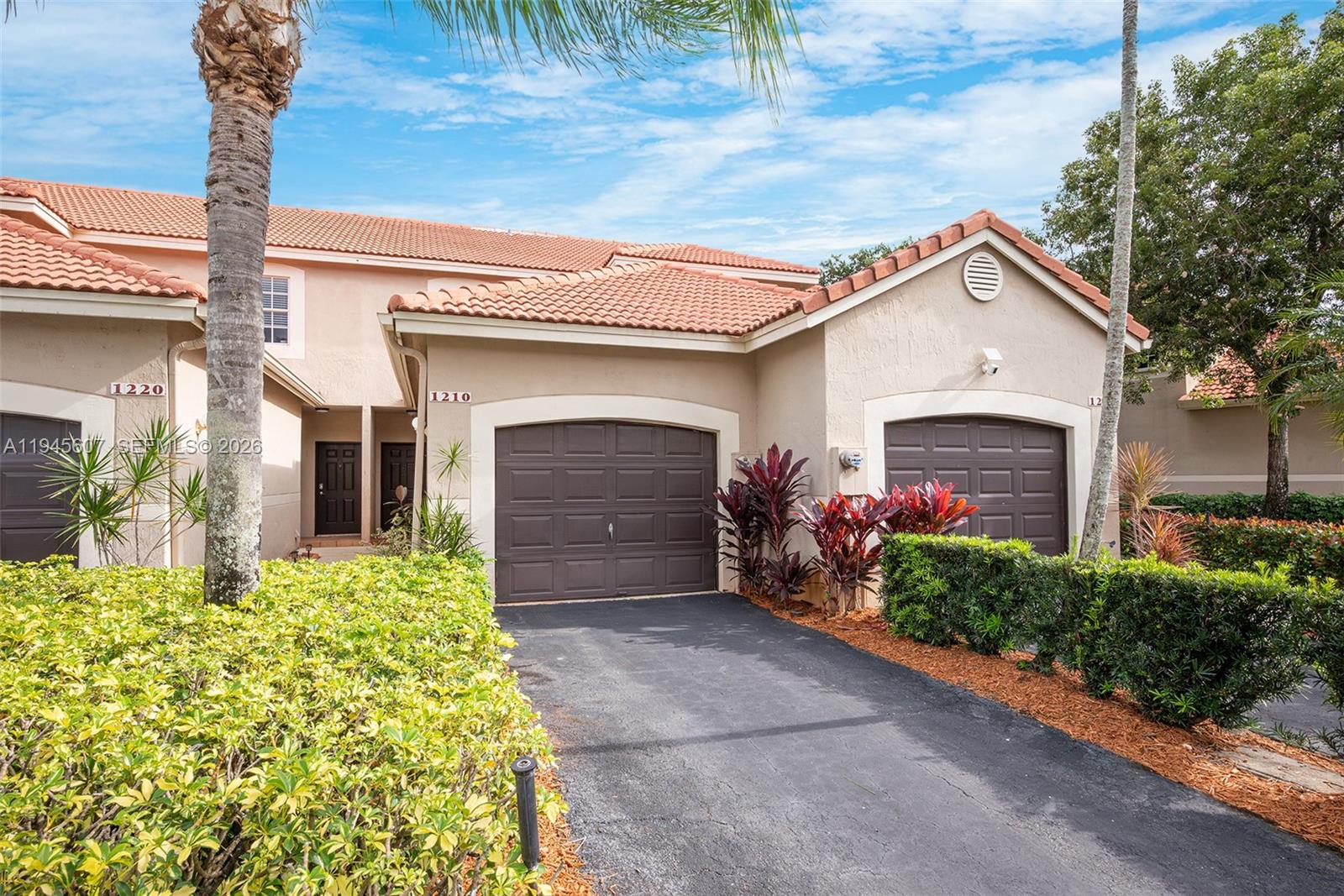 Weston Condo: 1210 Sorrento Drive