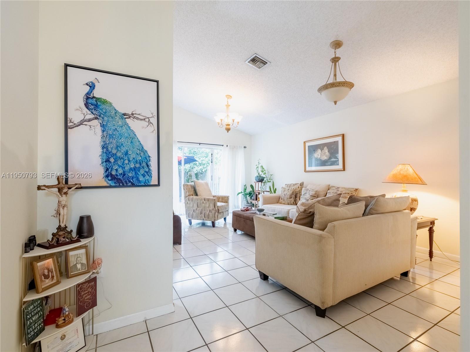 Sunrise Condo: 206 Southwest 159th Way