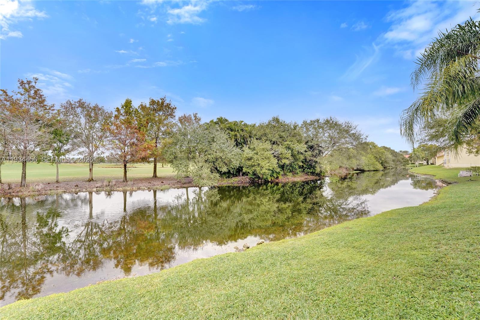 Sunrise Condo: 457 Vista Isles Drive