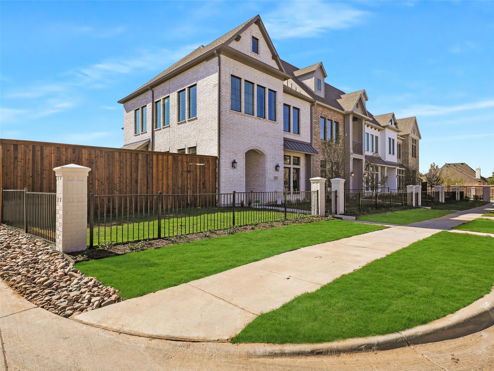 Frisco House: 4299 Reeder Ridge Way, Frisco, Texas 75033