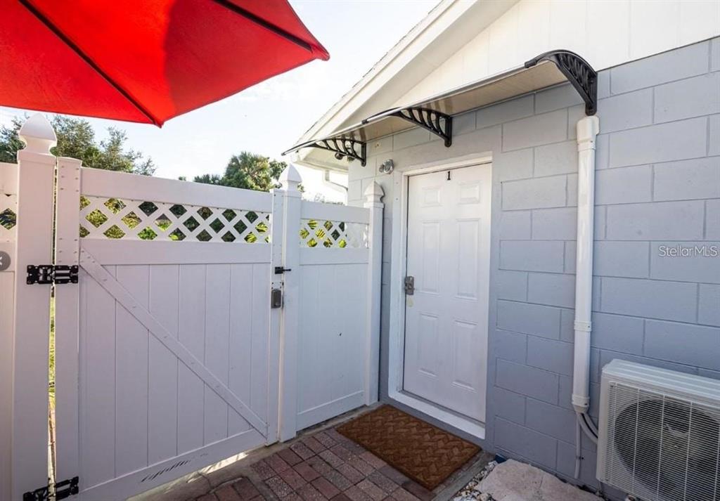 Kissimmee Condo: 111 Cuautla Way