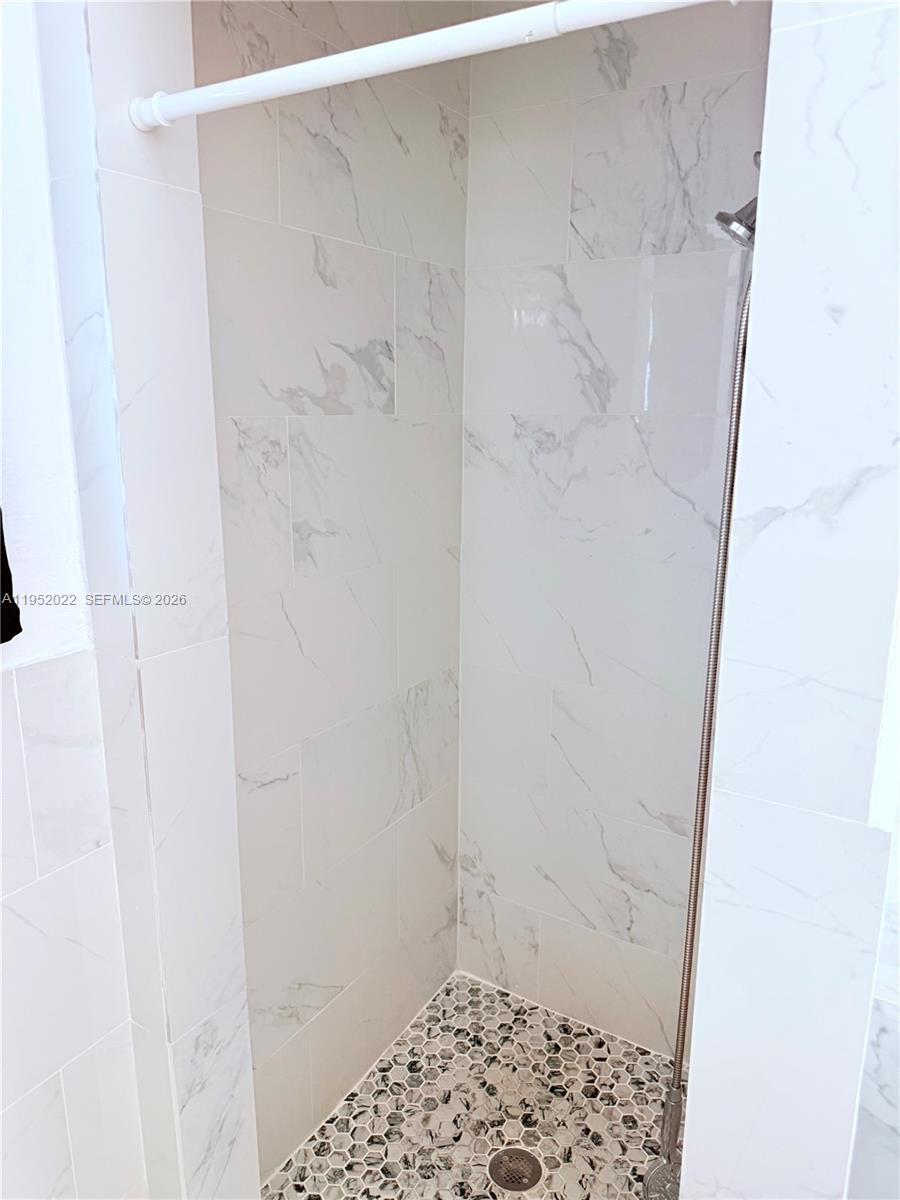 Fort Lauderdale Condo: 824 Southwest 12th Court