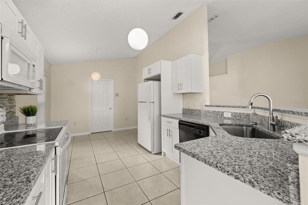 Kissimmee Condo: 2533 Quail Park Terrace