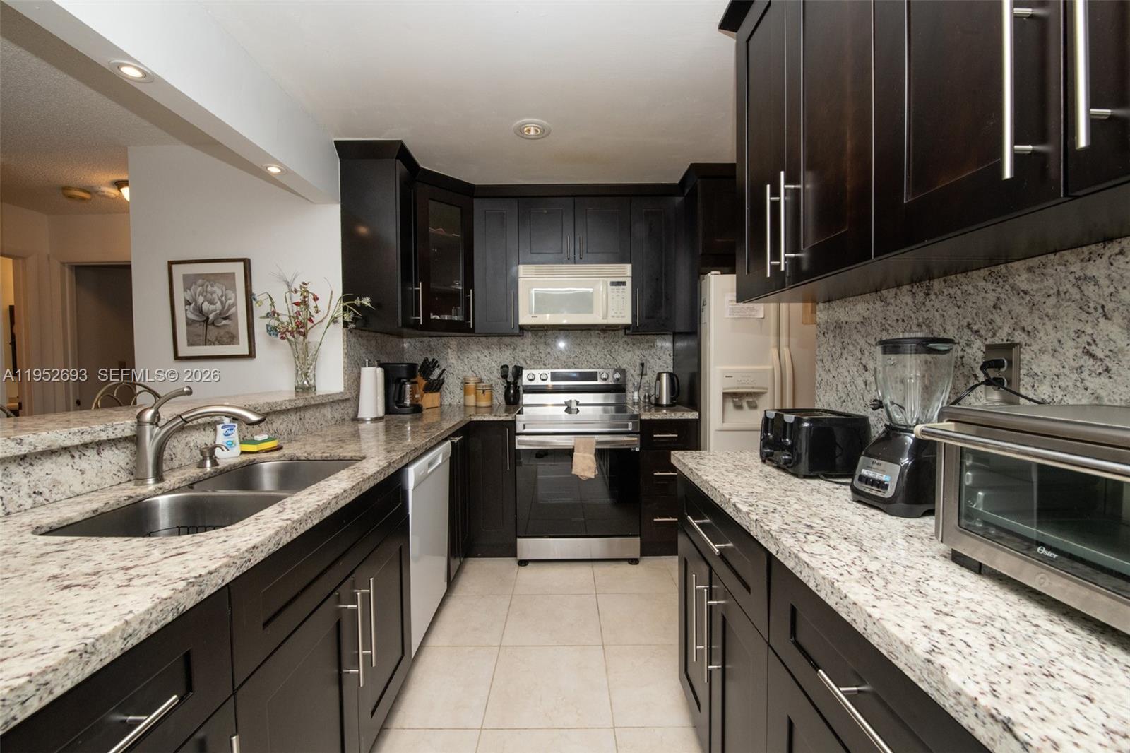 Cooper City Condo: 11909 Southwest 48th Court