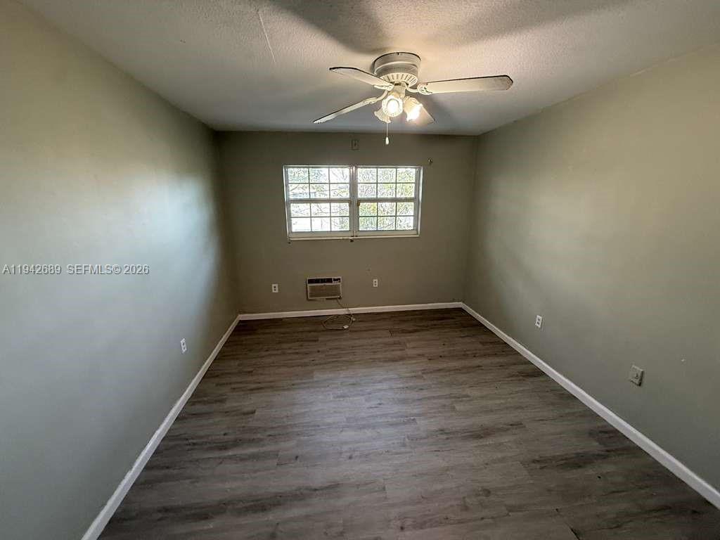 North Miami Beach Condo: 1451 Northeast 170th Street