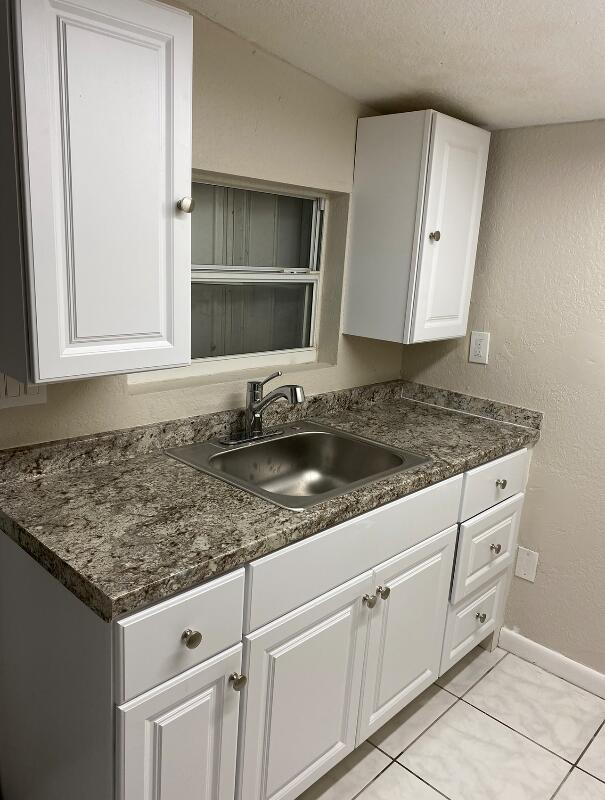 Fort Pierce Condo: 1219 South 10th Street