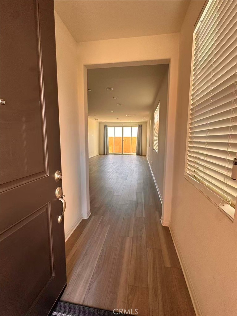 Fontana Condo: 15767 Ralph Lane