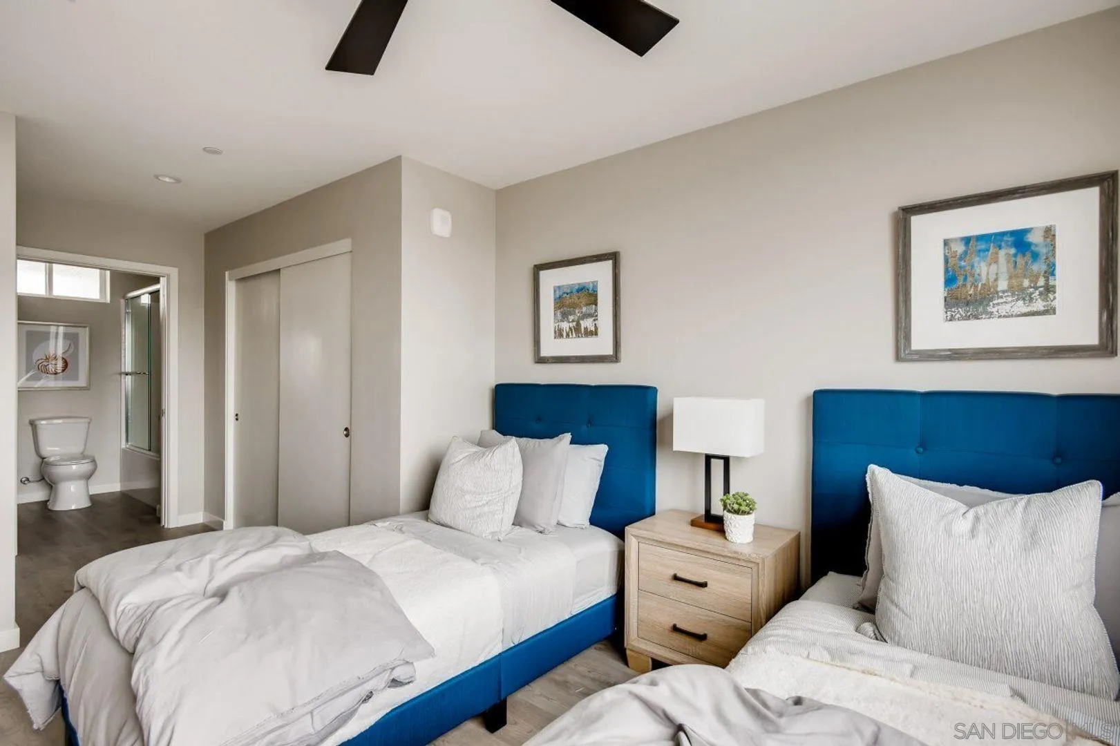 San Diego Condo: 3909 Voltaire Street