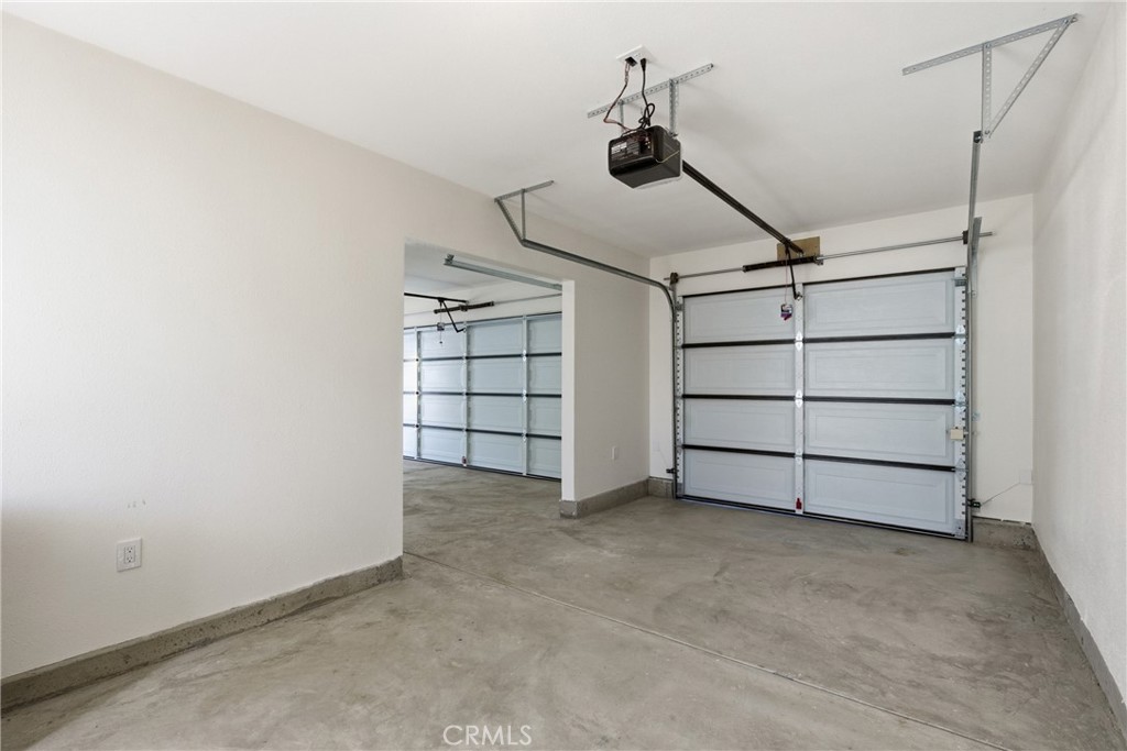 Torrance Condo: 1206 Kornblum Avenue