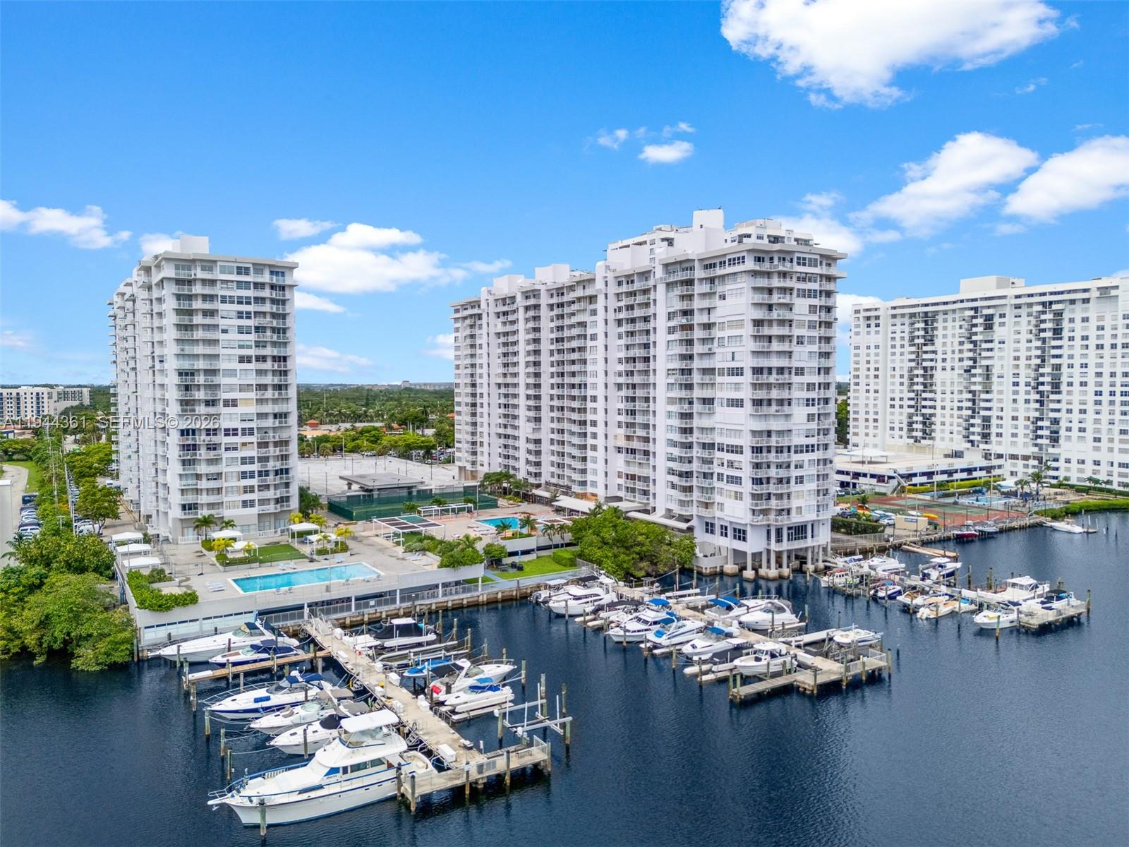 Aventura Condo: 18041 Biscayne Boulevard