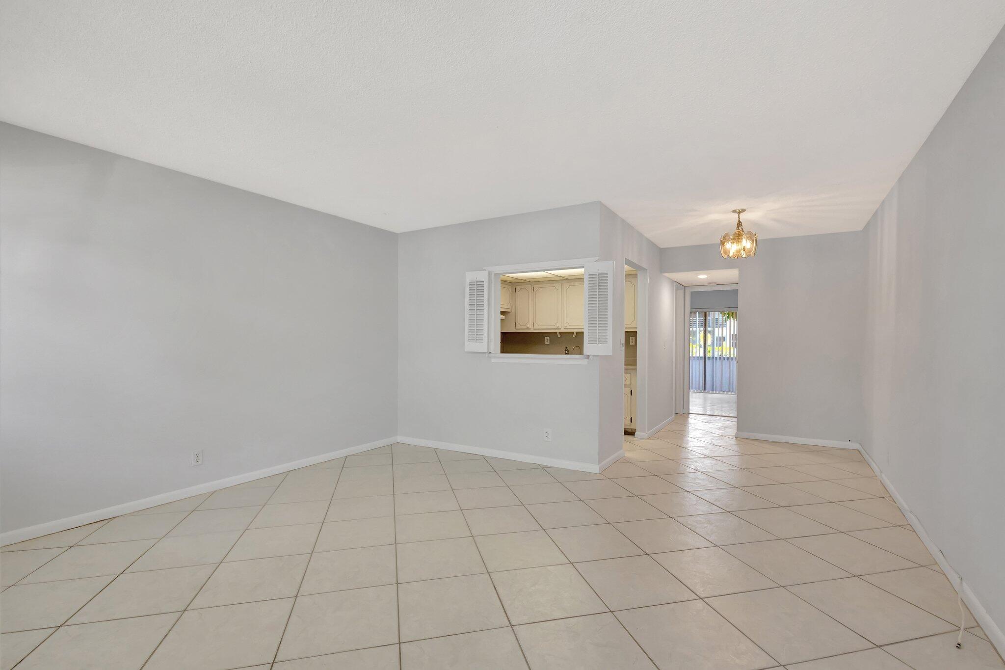 West Palm Beach Condo: 398 Sheffield Q