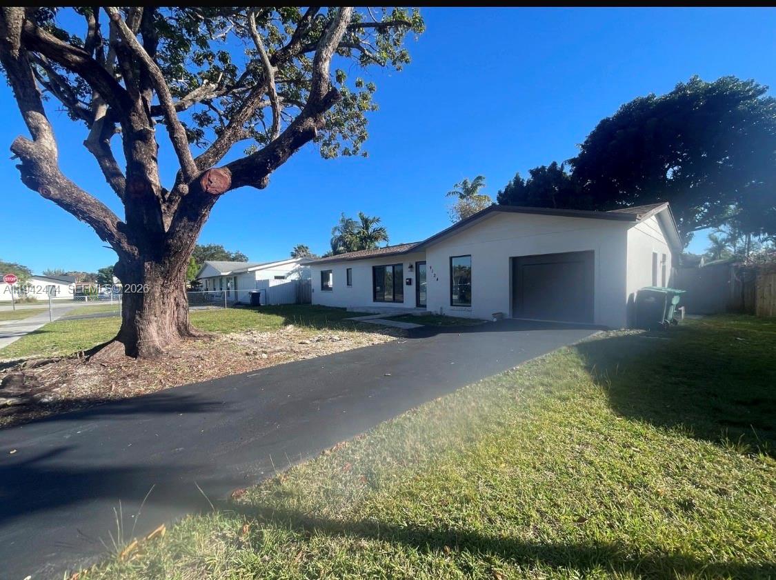 Palmetto Bay Condo: 9124 Southwest 180th Street