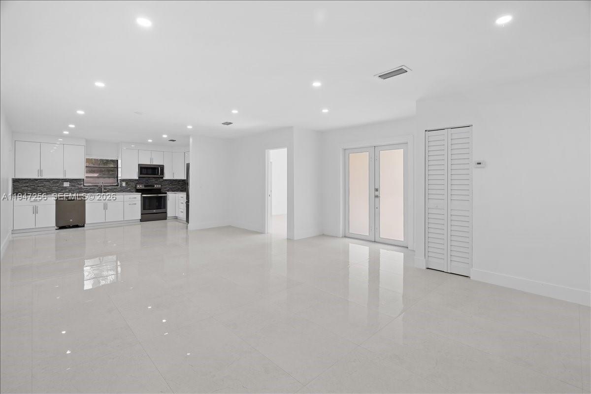 Miami Condo: 10351 Southwest 164th Street